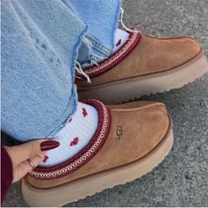 UGG Tazz Platform Slippers Chestnut thumbnail 1