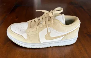 Air Jordan 1 Low SE thumbnail 1