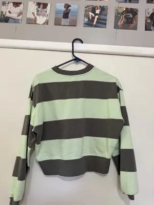 Lululemon Crewneck Stripped  thumbnail 3