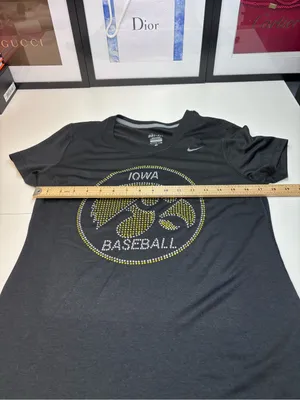 Nike Dri-Fit Women’s Iowa Hawkeyes Baseball Rhinestone Tee Black Sz S NWOT thumbnail 9