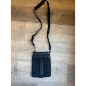 Coach Signature Black Jacquard Crossbody Swingpack Bag thumbnail 2