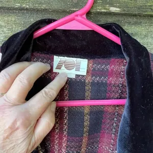 Vintage ZOE size M velvet plaid jacket.Art to wear. thumbnail 3