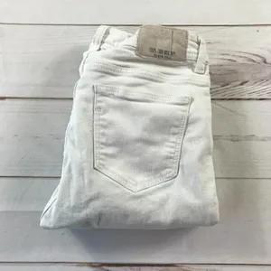 ZARA Women Basic White Denim Straight Fit Jeans thumbnail 15