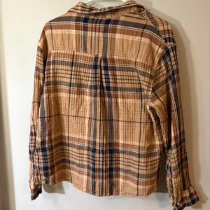 aerie flannel button up‎ Size M thumbnail 3