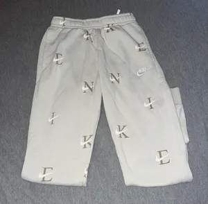 Nike Sweatpants thumbnail 2