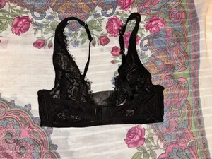 Victoria's Secret PINK Bra thumbnail 5