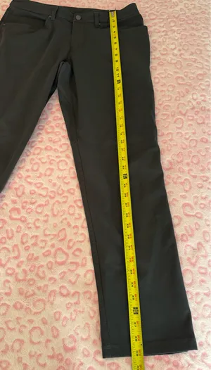 Lululemon Men's ABC Classic-Fit 5 Pocket Pant Warpstreme Obsidian Size: 33 thumbnail 8
