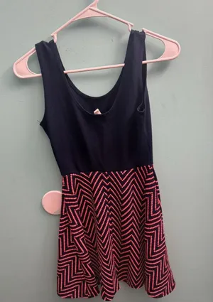 Dress thumbnail 1
