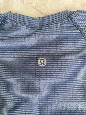 Lululemon top  thumbnail 6