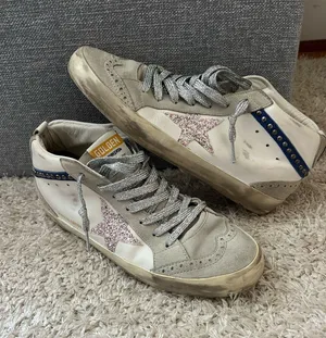 Superstar Golden Goose Sneakers thumbnail 1