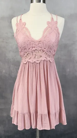 Trixxi Lace Overlay Mini Dress Size Small‎ Pink Flowy Boho Coquette Summer Girly thumbnail 1