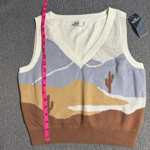 Hollister Crop Knit Sweater Vest thumbnail 11