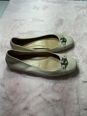 Michael Kors Ivory Leather Ballet Flats with Silver MK Accent b79 thumbnail 2