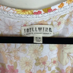 Idyllwind Floral Crochet Trim Pocketed Mini Dress‎ Size Medium thumbnail 4