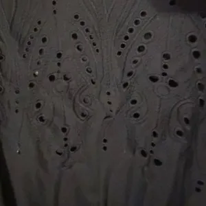 Adiva Black Eyelet Embroidered Sleeveless Top Ruffle‎ Neck Cotton Blouse Large thumbnail 15