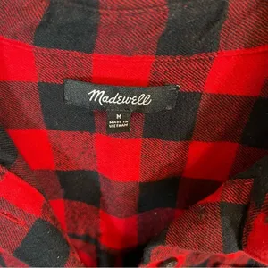 ✨‎ Madewell Women’s Red Black Buffalo Plaid Collared Long Sleeve Shirt Medium thumbnail 3