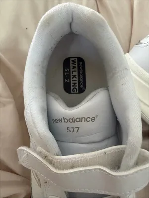 New Balance White 577 Sneakers Size 8 Womens 6.5 men’s thumbnail 4