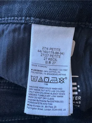 GAP Black Cropped Frayed Hem Jeans thumbnail 3