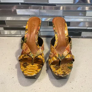 Aldo Women’s Yellow Snakeskin Sandal Platform Heels thumbnail 4