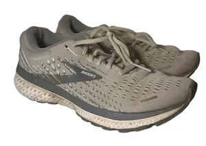 Brooks Ghost 13 Womens 8.5 Gray Running Shoes Lace Up Low Top thumbnail 1