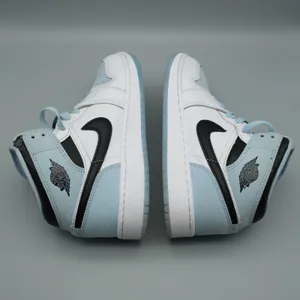 Jordan 1 Mid SE GS Ice Blue Black White DV1337-104 5.5Y Women 7 Sneaker thumbnail 4
