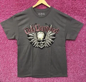 Def Leppard Winged Skill Graphic Gray T-Shirt XL thumbnail 1