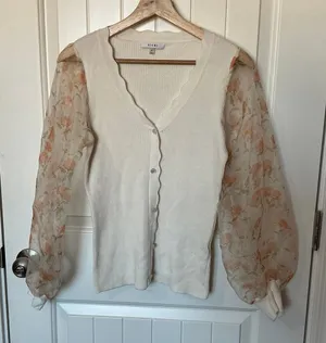 Sioni Translucent Floral Sleeve Knit Sweater Medium Cream/Pink thumbnail 1