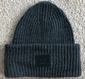 Acne Studios Beanie thumbnail 1