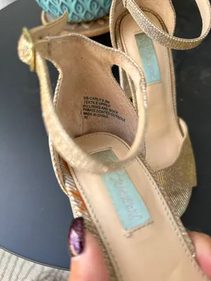 Betsey Johnson Gold Sparkly Heels thumbnail 2