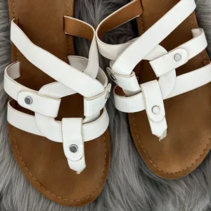 EUC DV by Dolce Vita White Strappy Multi-Band Slide Sandals sz 6.5 thumbnail 2