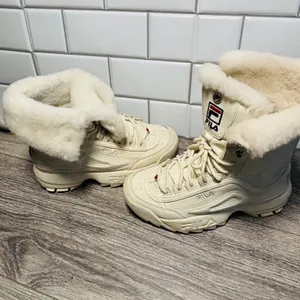 Fila Disruptor Lug Boot Winter White Faux Fur Trim‎ Lace Up Ankle Boots Size 7 thumbnail 15