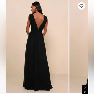 Lulu’s Heavenly Hues Black Maxi Dress size small NWOT thumbnail 2