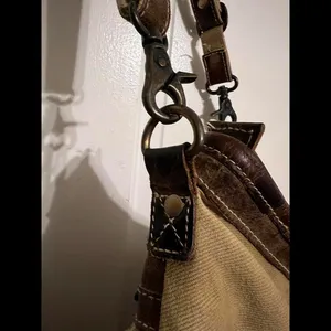 Stylish Myra Crossbody Bag - Bohemian Chic thumbnail 4