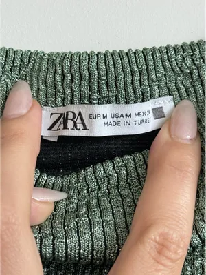 Zara Green Metallic Ribbed Knit Strapless Tube Top Size Medium thumbnail 2