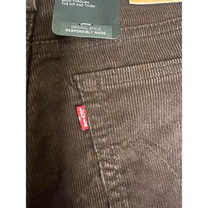 Levi's vintage-inspired button-fly Wedgie Straight corduroy pants Size 28x28 thumbnail 9