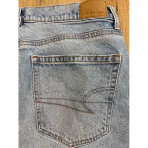 American Eagle 90s Bootcut Jeans Light Wash Split Hem 8 Short Real Good Stretch thumbnail 4