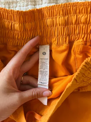 Lululemon Hotty Hot thumbnail 3