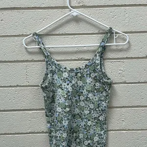 Aerie Green Floral Tank size S thumbnail 5
