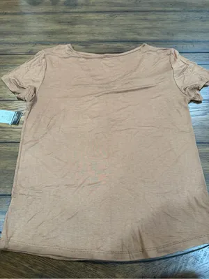 Rue21 Women's Short Sleeve V-Neck Pocket Tee in Rust Brown thumbnail 6