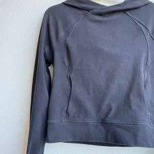 Lululemon Nice & Natural Popover Black Size 2 XS Practice Cotton Cropped Hoodie thumbnail 2