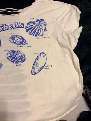 White Tee with Blue Sea Shells Graphic thumbnail 4