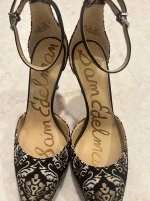 Sam Edelman Black and White Floral Ankle-Strap Heels Size 7.5 EUC thumbnail 4