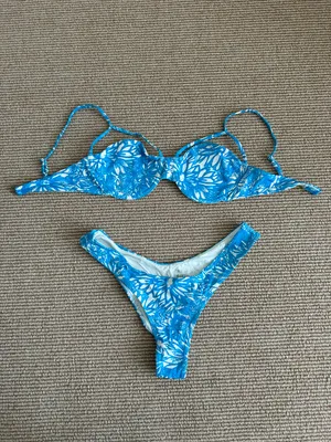 Frankie's Bikinis Bikini thumbnail 6