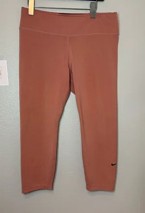 Nike salmon pink burgundy capri yoga Pilate leggings fall casual athletic XL thumbnail 1