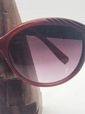 Chloé Red Sunglasses thumbnail 3