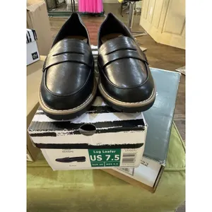 DV Dolce Vita Women's Crisp Lug Sole‎ Black Loafers Size 7.5 Penny Academia thumbnail 5