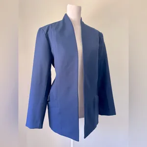 Vintage ‘80s Bending Easy Navy Blue Lightweight Collarless Open Front Blazer thumbnail 3