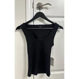 GOOD AMERICAN Fitted Rib Scoop Neck Tank in Black001 Size X-Small NWT thumbnail 3