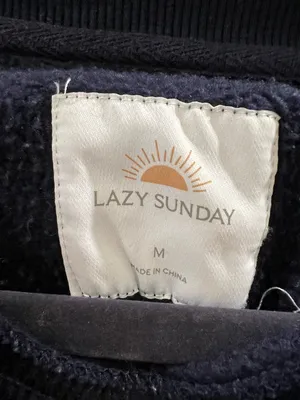 Lazy sundays Malibu Health & Wellness Sweatshirt – Navy Graphic Pullover – Size M thumbnail 2