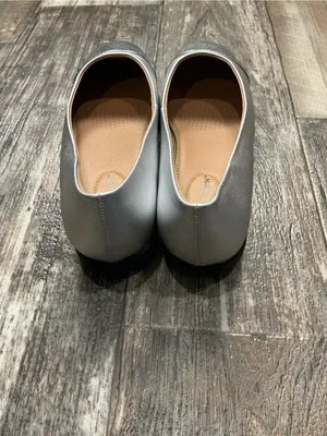 Comfortview Silver Ballet Flat with Silver Metallic Toe Size 10 Wide thumbnail 15